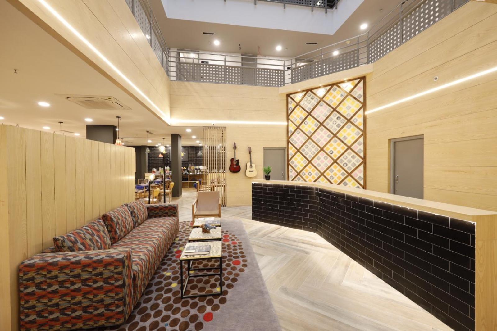 Surat Hotel Luaran gambar